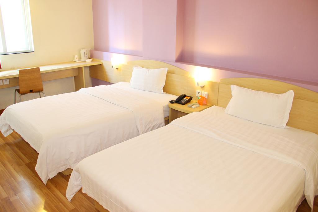 7Days Inn Guangzhou Gangding Longkou XI Road Exterior photo
